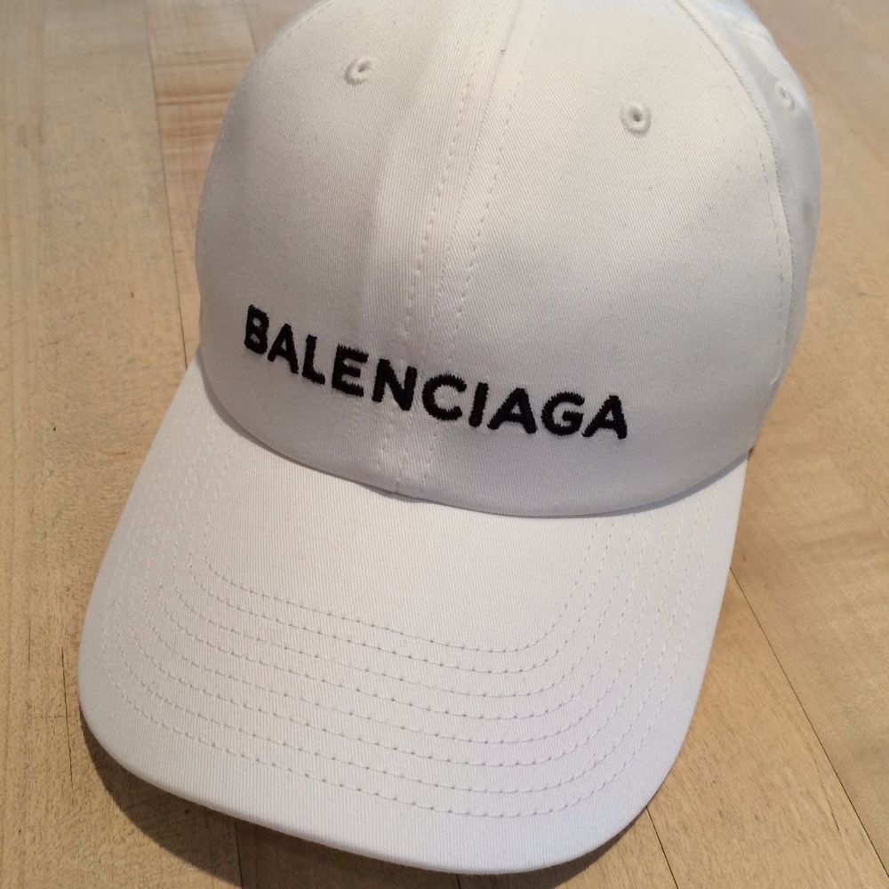 Balenciaga new white baseball cap